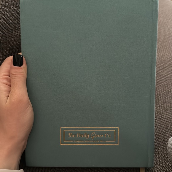 The daily grace devotional - Picture 2 of 3